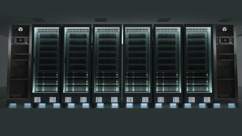 Vertiv™ Liebert® EXM2 UPS kompakt kialakítással meglévő és új villamos infrastruktúrákhoz – Balmex