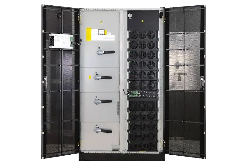 Vertiv Liebert APM2 moduláris UPS nyitott ajtókkal és látható
